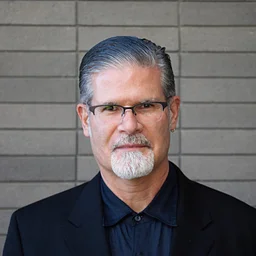 Sunset Poetry with Undercurrents: Roberto Tejada