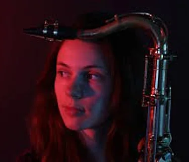 FRI 8 & 9:30 - Maria Grand w/Marta Sánchez, Miguel Russell