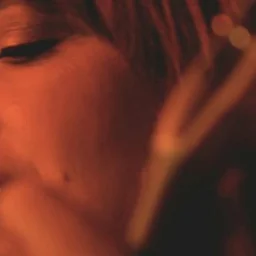 Sarah McQuaid performance