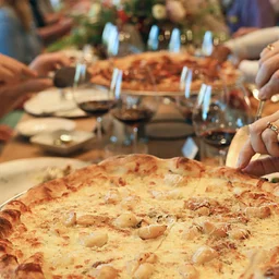 Pizza & Pinot