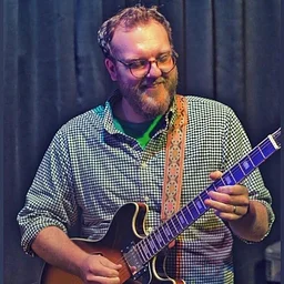 Live Music: Mike Finazzo