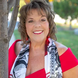 Voice Master Class with Sandra Marlowe