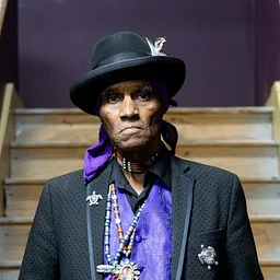 Cyril Neville with special guest King Youngblood