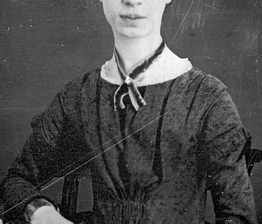 Course | The Soul Selects: Yoga & the Poetry of Emily Dickinson | In-Person