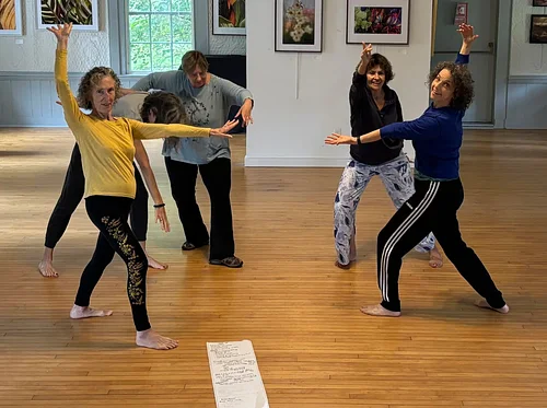 Creative Modern Dance with Louise