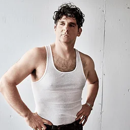 Low Cut Connie