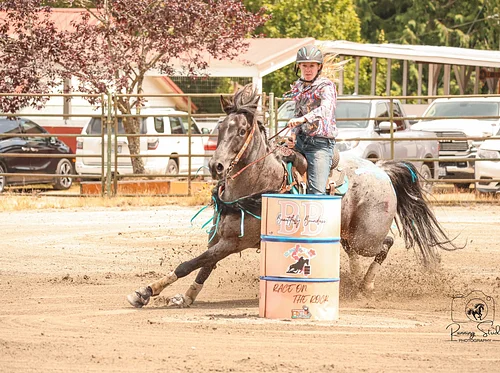 Island Betties’ “Race on the Rock” Summer Series