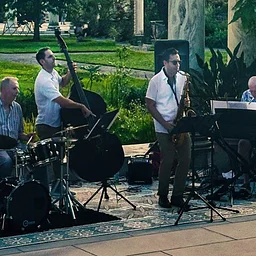 The Victor LaGamma Jazz Quartet