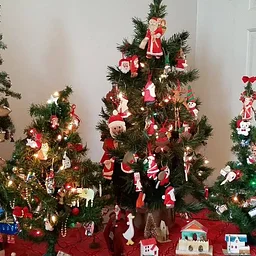 Guided Mansion Christmas Tours