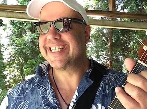 Sunday Afternoon Live Music Series – Mike Chet Beck