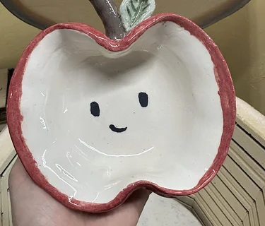 Make An Apple Bowl with Danielle~The Clay Lady on Saturday, September 19 from 10:00-11:30