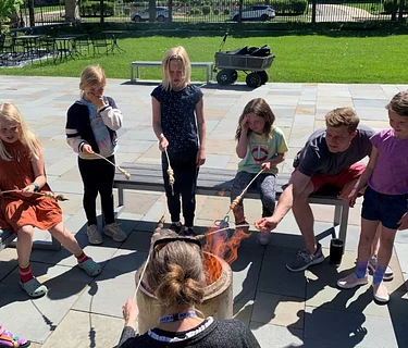 Family Häng: Valborg