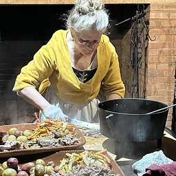 “Colonial Taverns” with Diane Schwindt