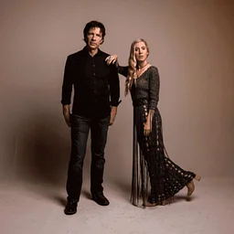 Time in a Bottle: Songs of the ’70s with Swearingen and Kelli (Plymouth)