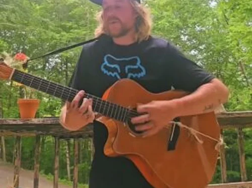 Live Music @theBrewCabin with Ian Boyle