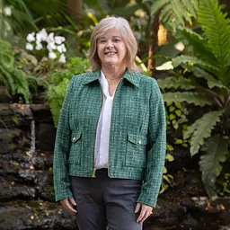 Inside the Jungle Garden: Meet the Author and Book Signing