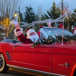 Holidays on Main