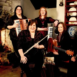 Cherish The Ladies Celtic Christmas