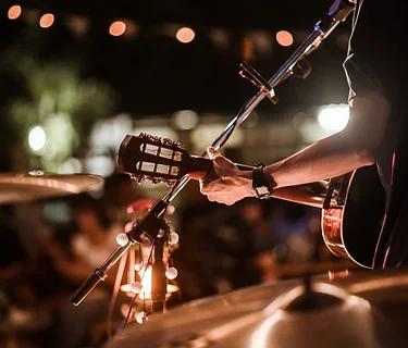 Live Music with Colton Amerson