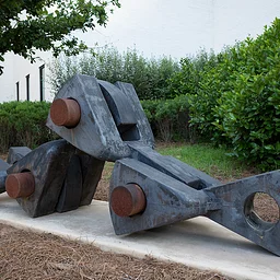 Spotlight Tour: Outdoor Sculptures