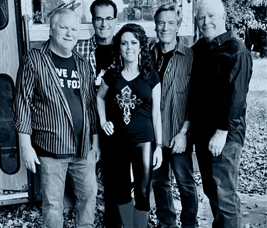 Live Music ft. Gina & The Crew Dogs