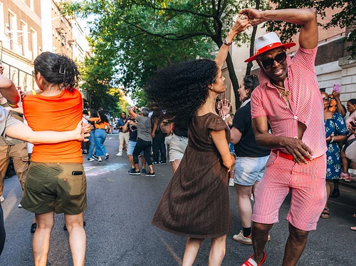 Uptown Bounce Co-Presentado con el Museum of the City of New York