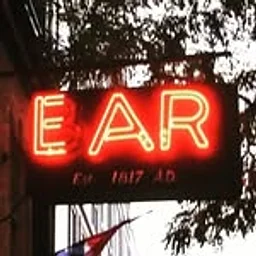 Ear Inn