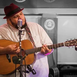 Live Music: Chauncey Fortune