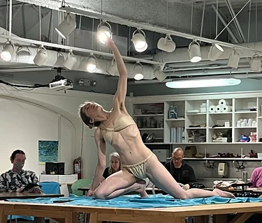 Live Model Drawing
