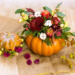 Around the Table: Centerpiece Workshop